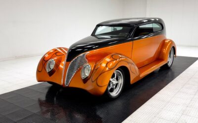 Ford Deluxe 1939