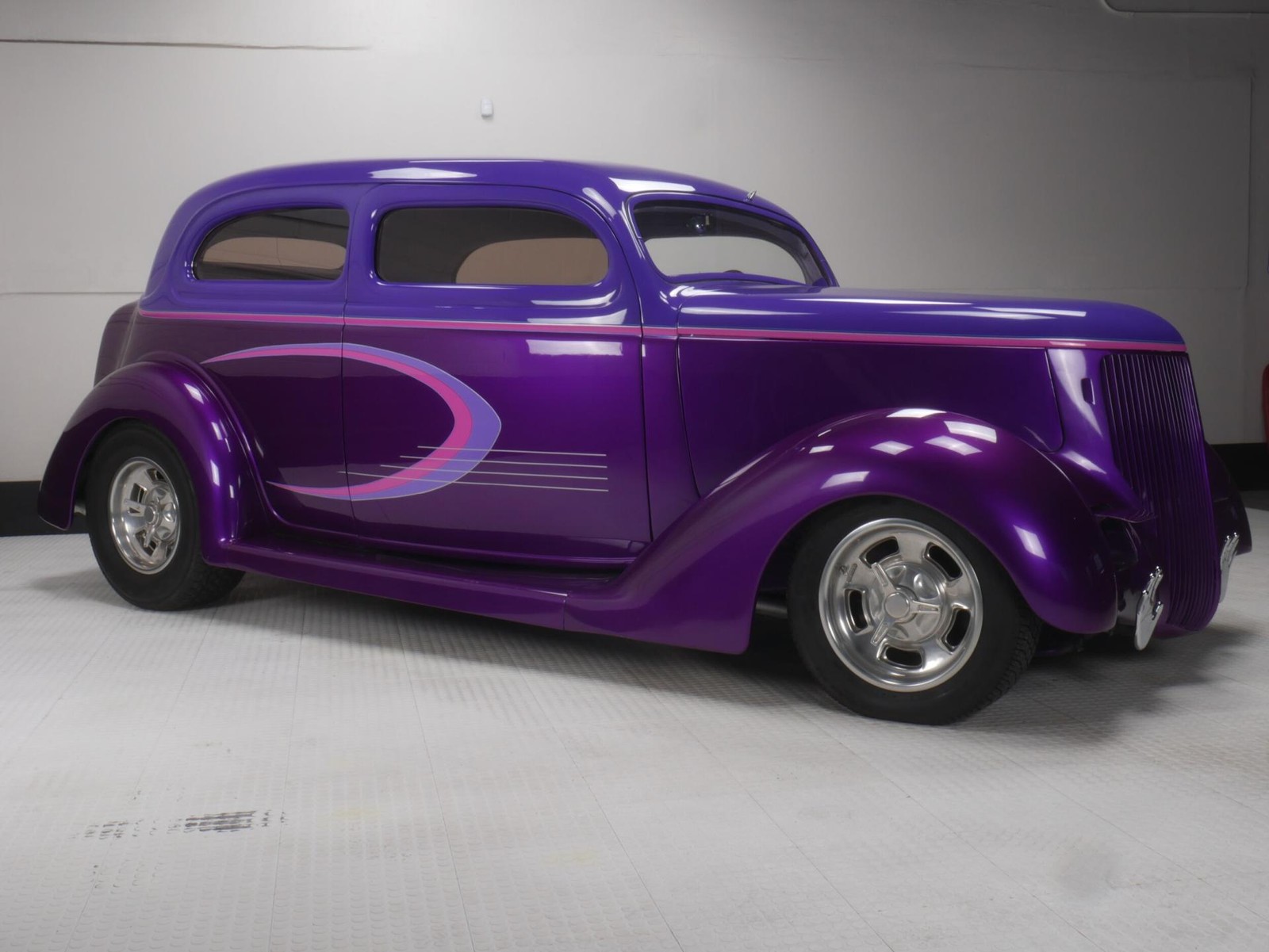 Ford-Deluxe-Coupe-1936-COUPE-LAVENDER