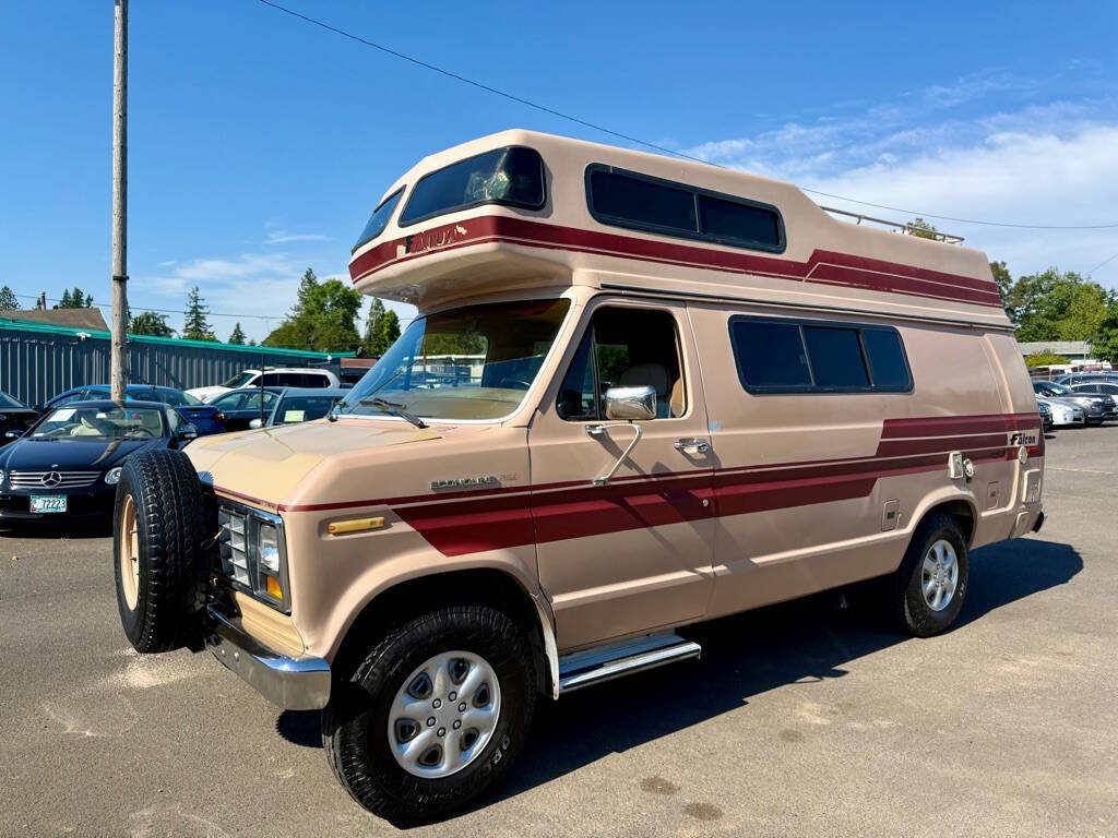 Ford-E-250-1987-Tan