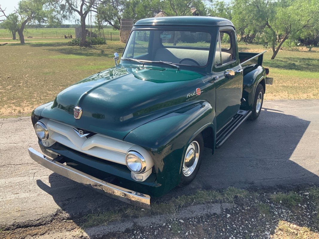 Ford-F-100-1955-Pickup-Truck-Grey