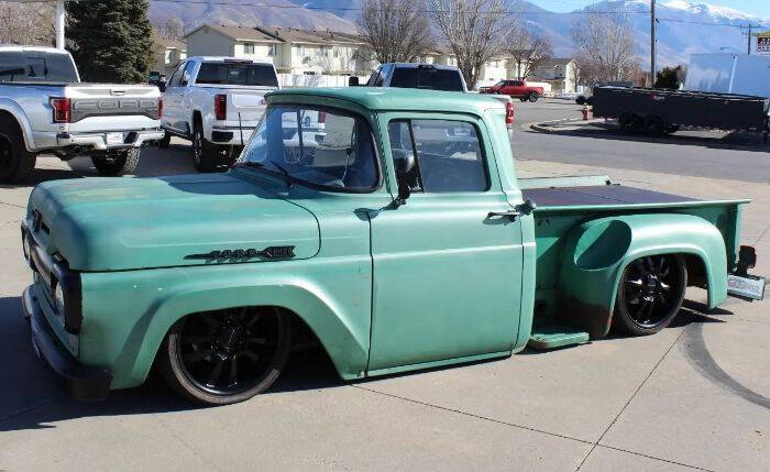Ford-F-100-1960-Green-Black