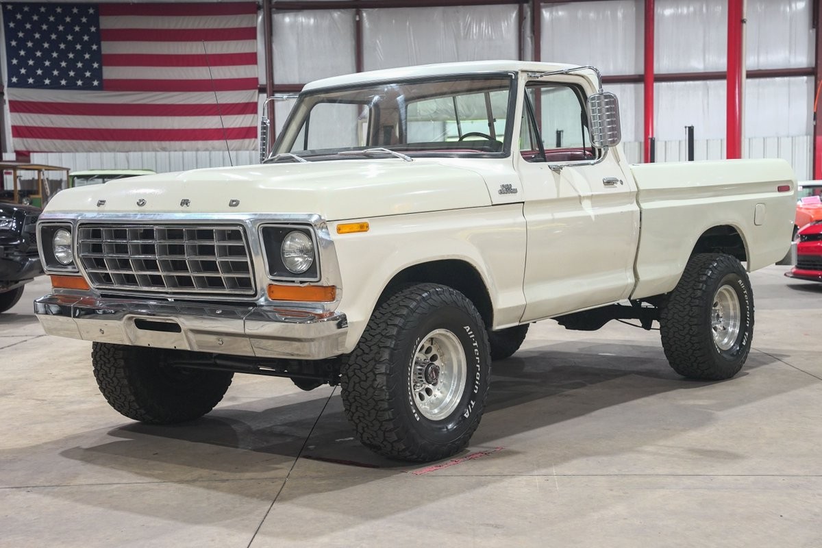 Ford-F-150-1978-Pickup-Truck-Red