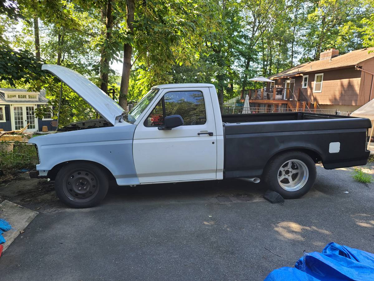 Ford-F-150-xlt-lighting-1995-white