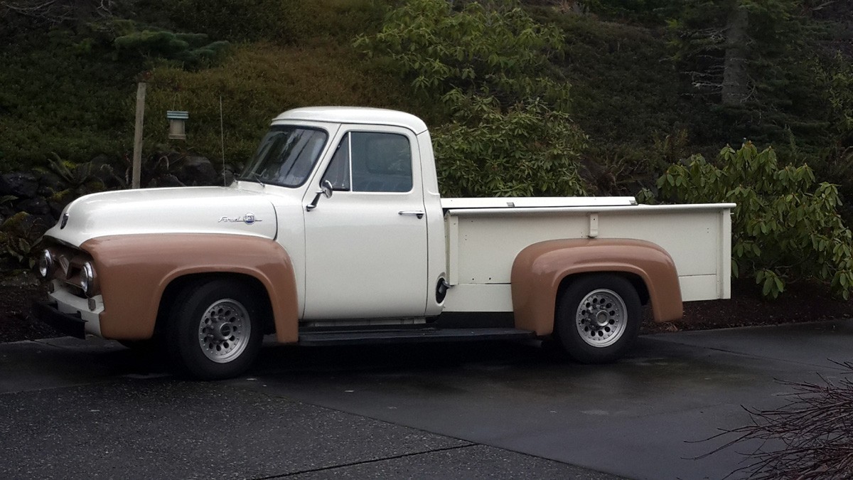 Ford-F-250-1955
