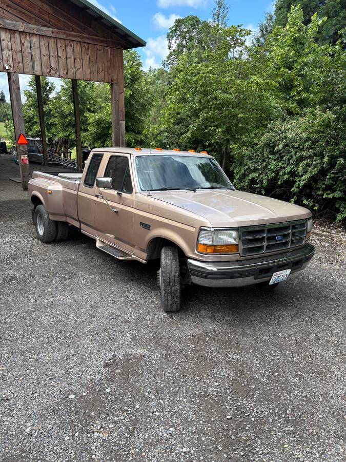 Ford-F-350-diesel-1996-brown