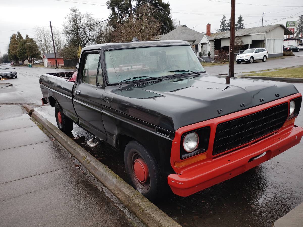 Ford-F150-bumpside-1978-black