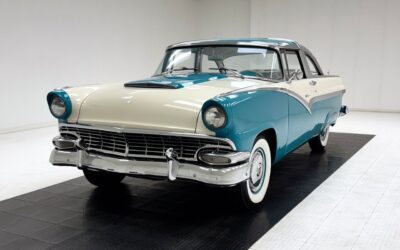 Ford Fairlane 1956