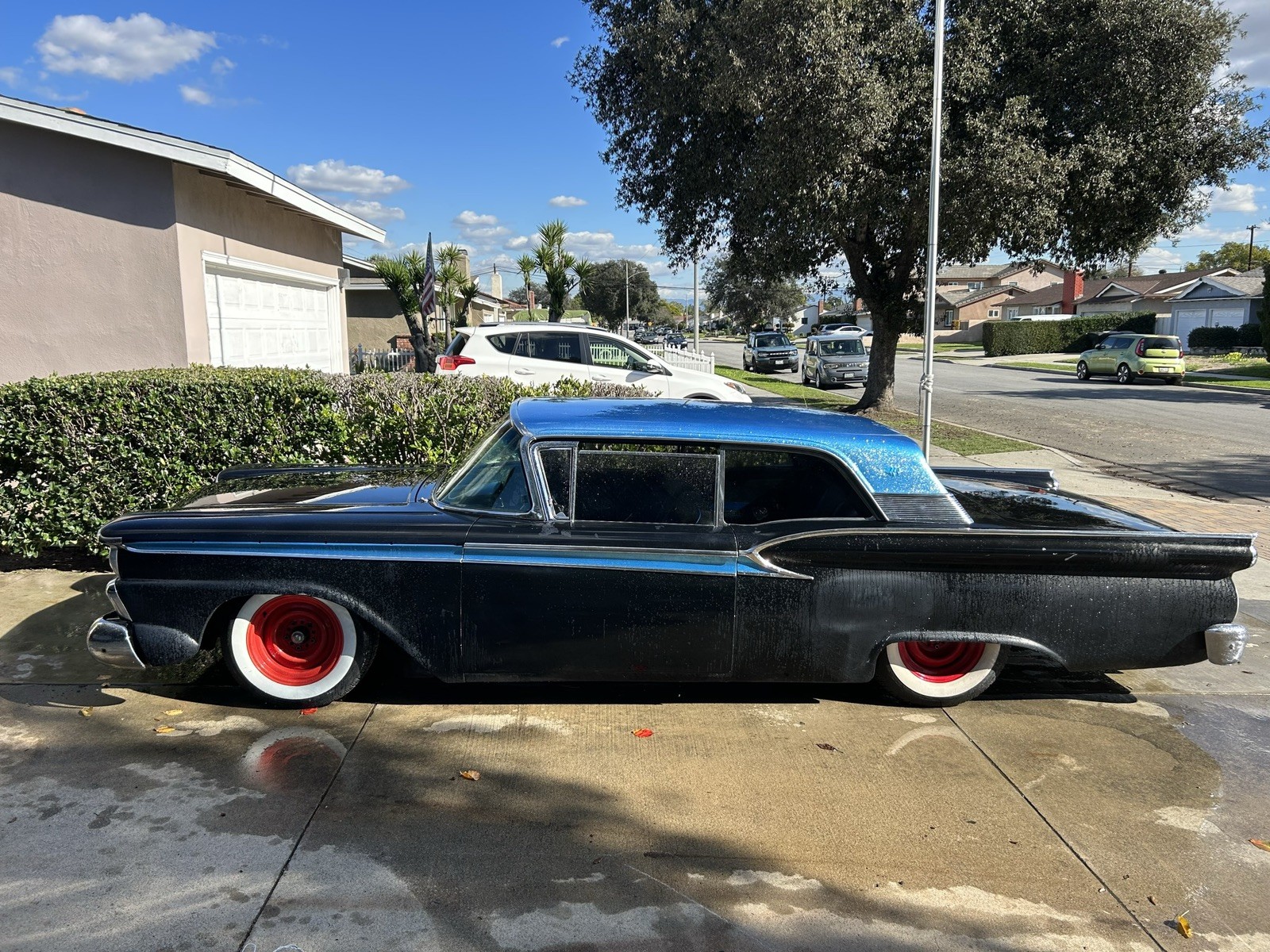 Ford-Fairlane-1959-Convertible