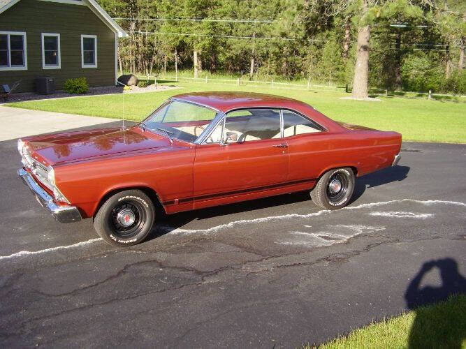 Ford-Fairlane-1966-Custom