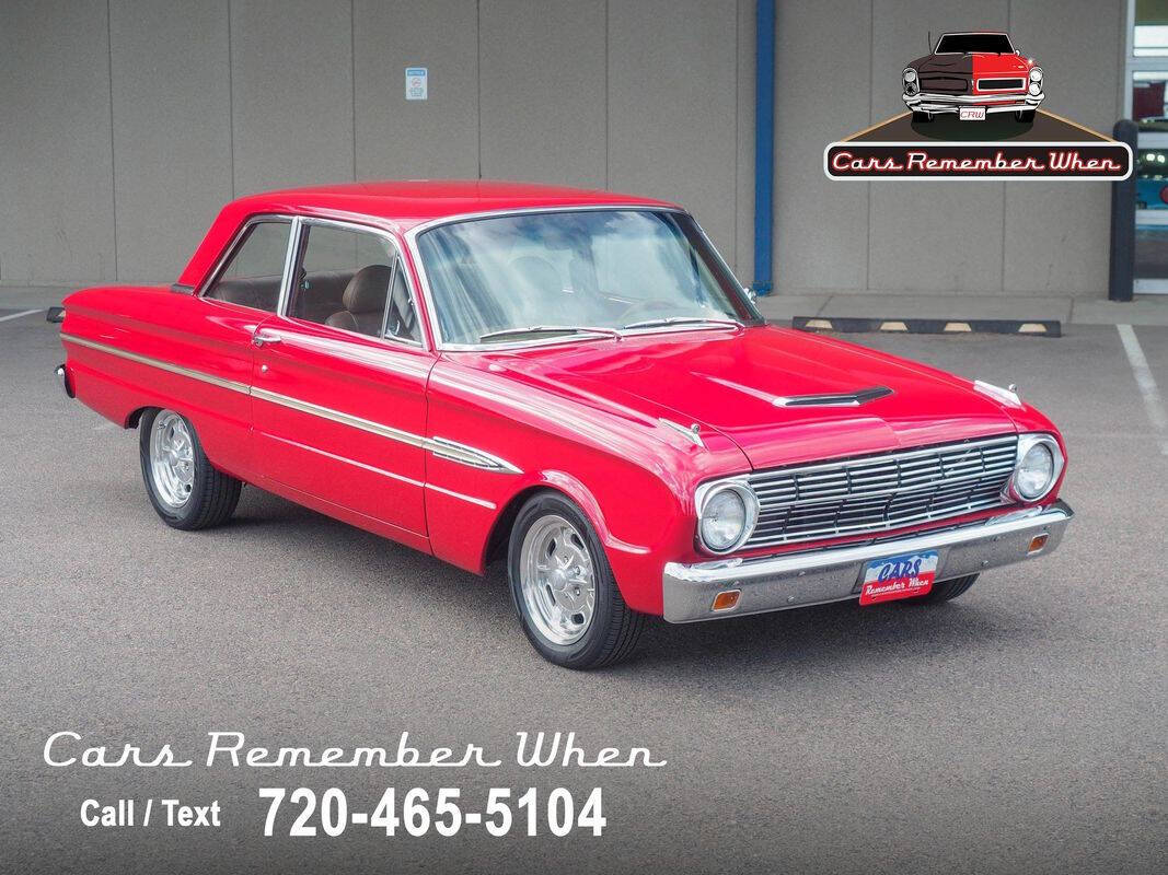 Ford-Falcon-1963-Red-Beige