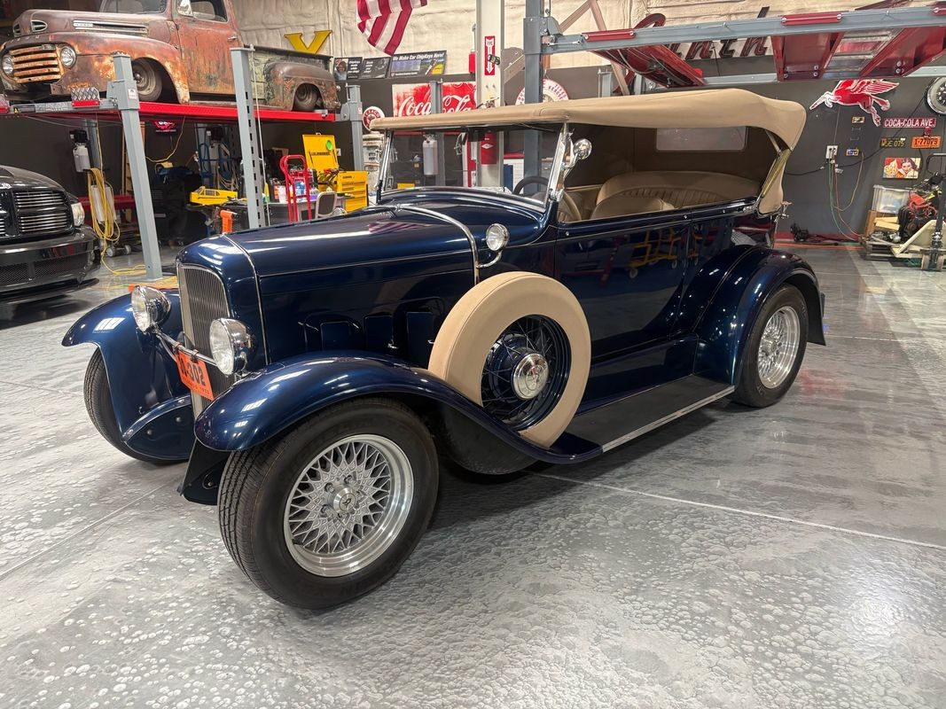 Ford-Model-A-1930-Tan