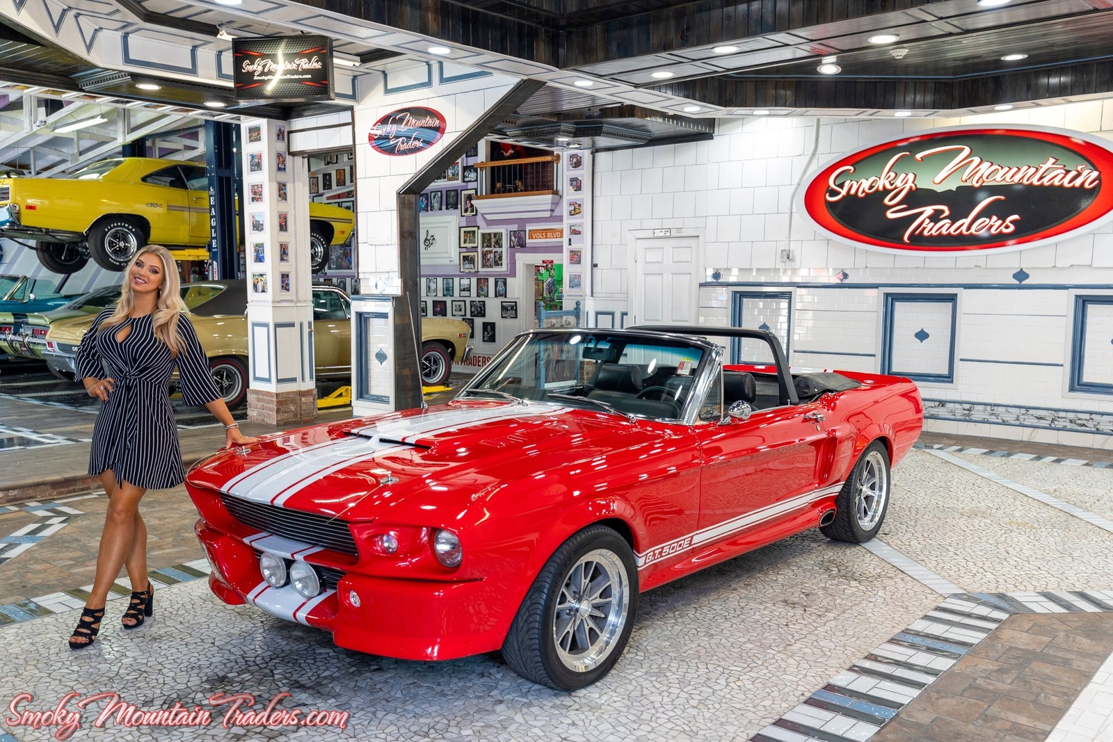 Ford-Mustang-1967-Convertible-Black Ford Mustang 1967