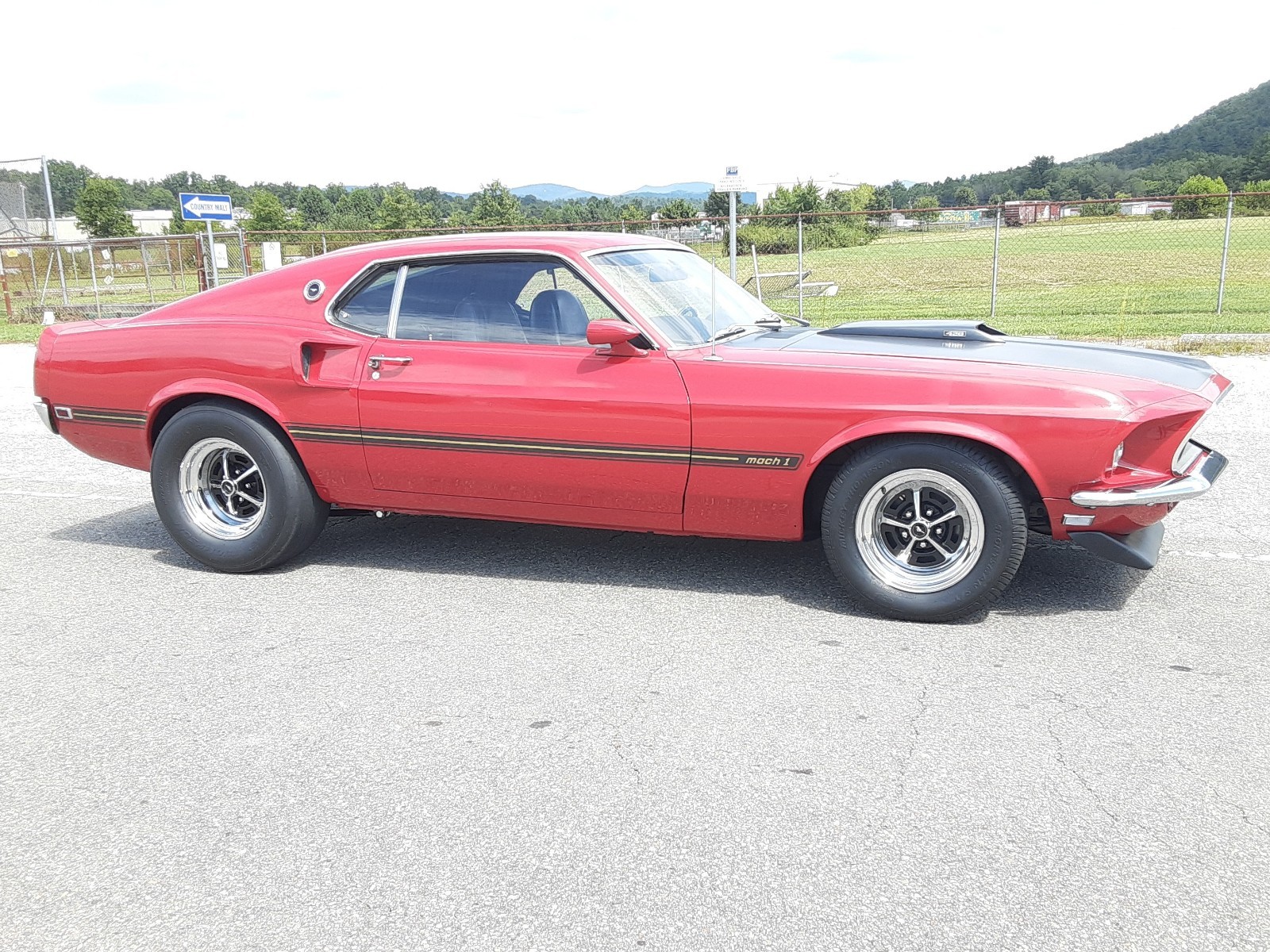 Ford-Mustang-1969-Fastback
