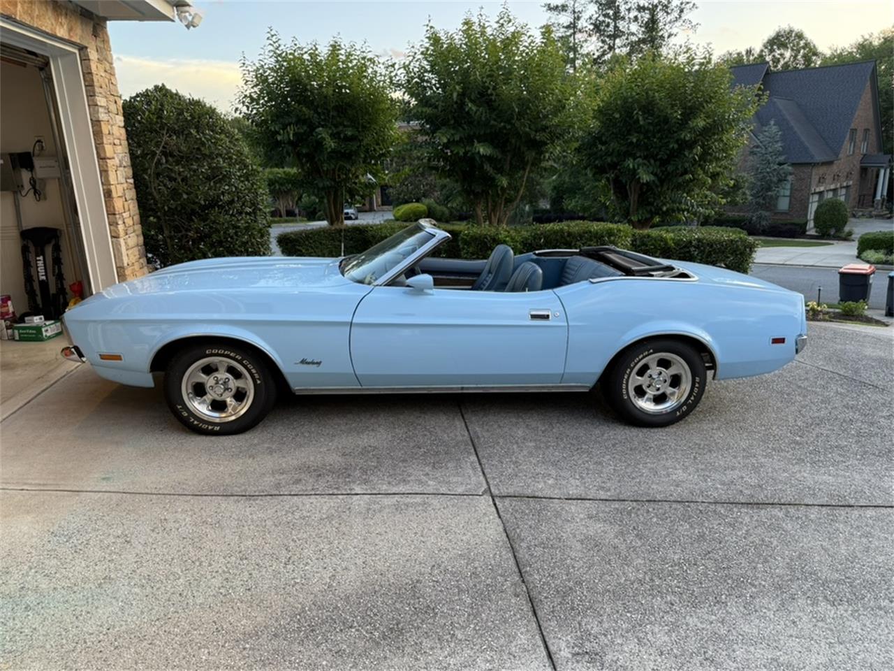 Ford-Mustang-1972-Light-Blue-Navy-Blue