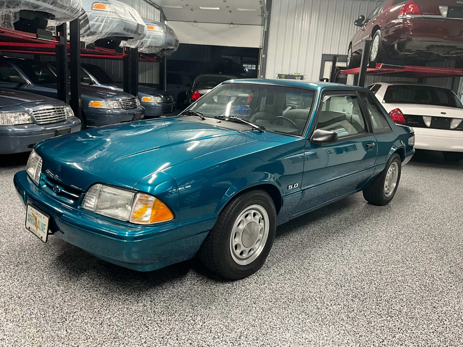 Ford-Mustang-1993-Coupe-Opal-Grey-Cloth