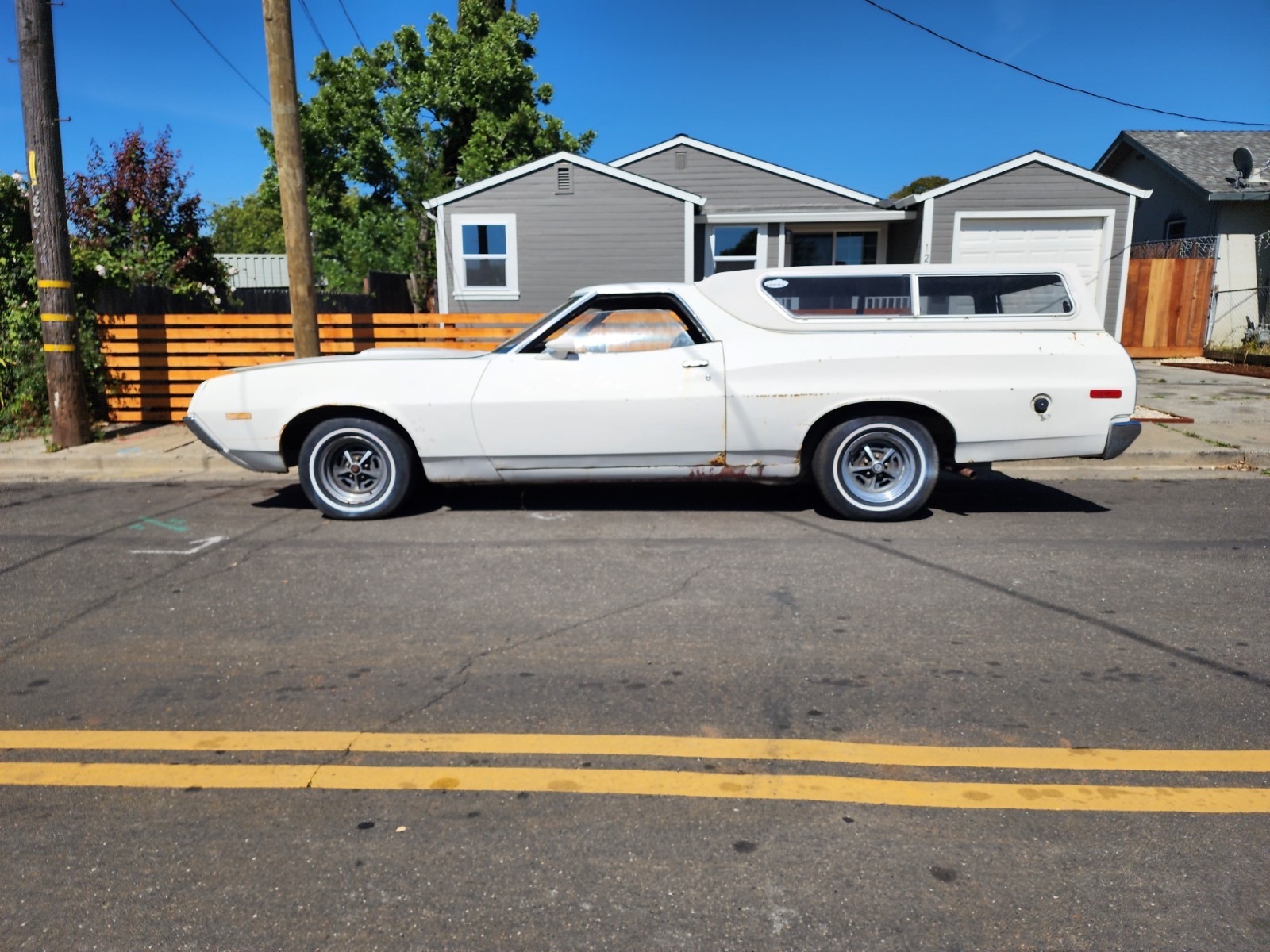 Ford-Ranchero-1972