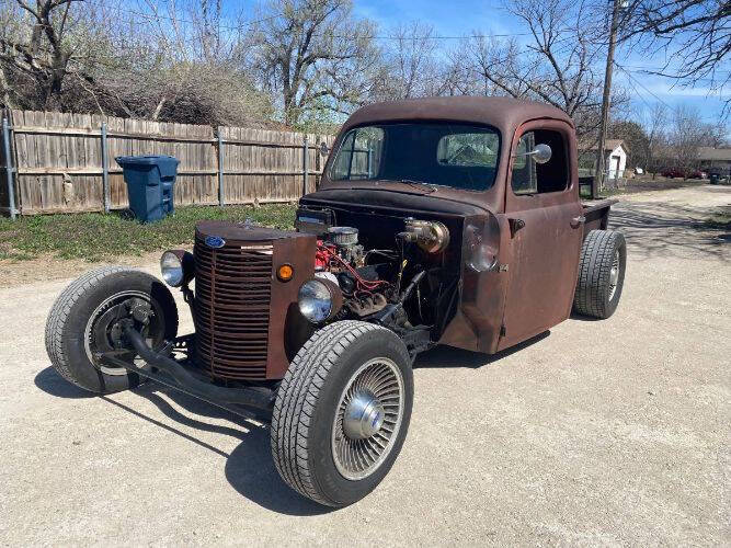 Ford-Rat-rod-1952