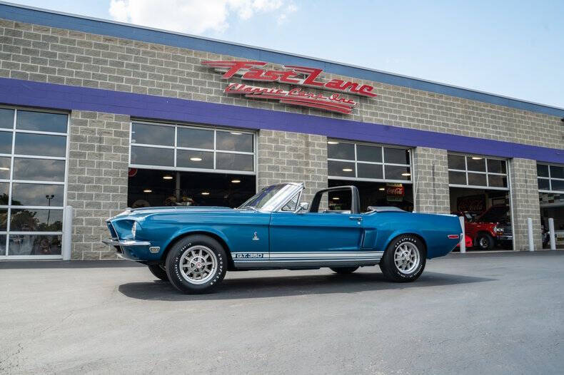 Ford-Shelby-gt350-1968-Acapulco-Blue-Black