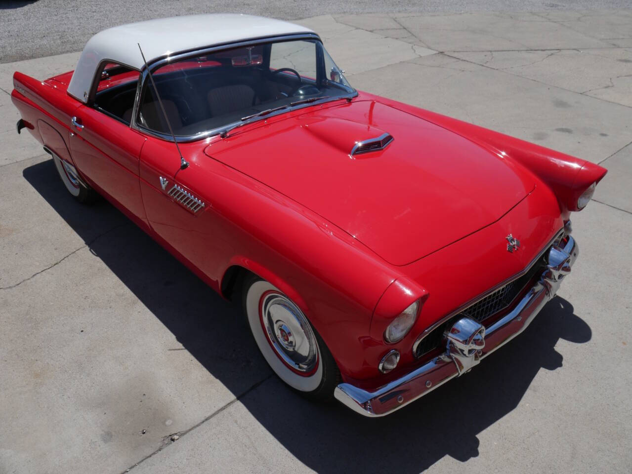 Ford-Thunderbird-1955-Red