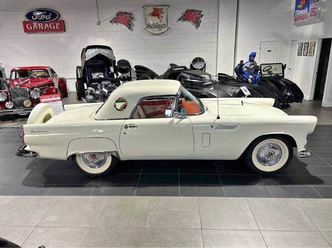 Ford-Thunderbird-1956-White-Red