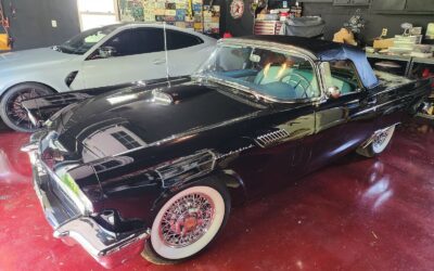 Ford Thunderbird 1957