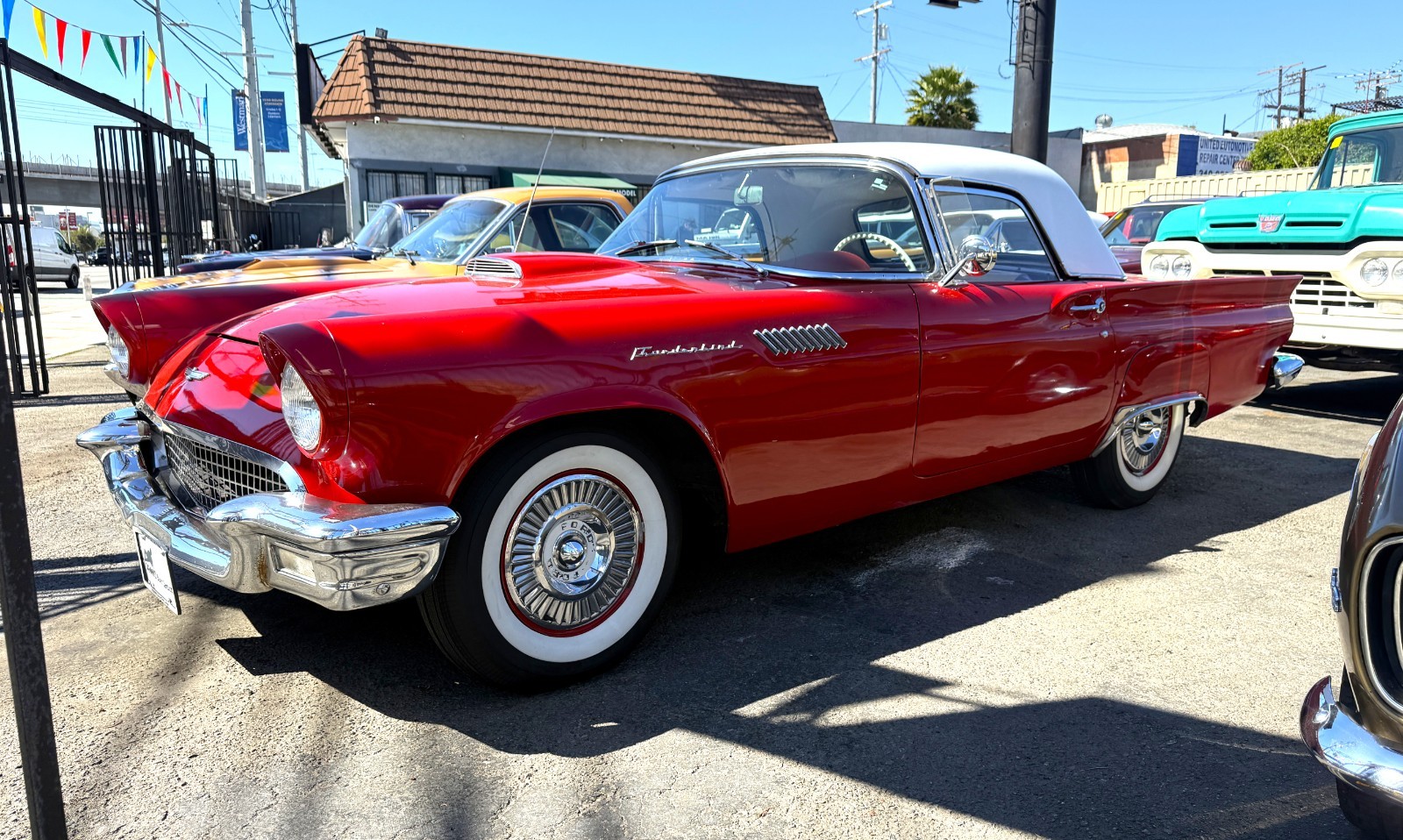 Ford Thunderbird 1957