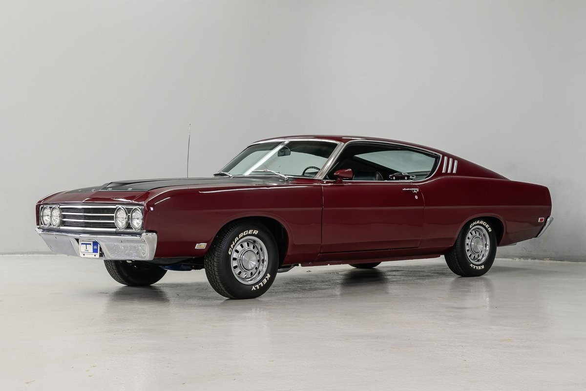 Ford-Torino-1969-Fastback-Black