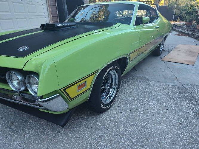 Ford-Torino-1971-Grabber-Green