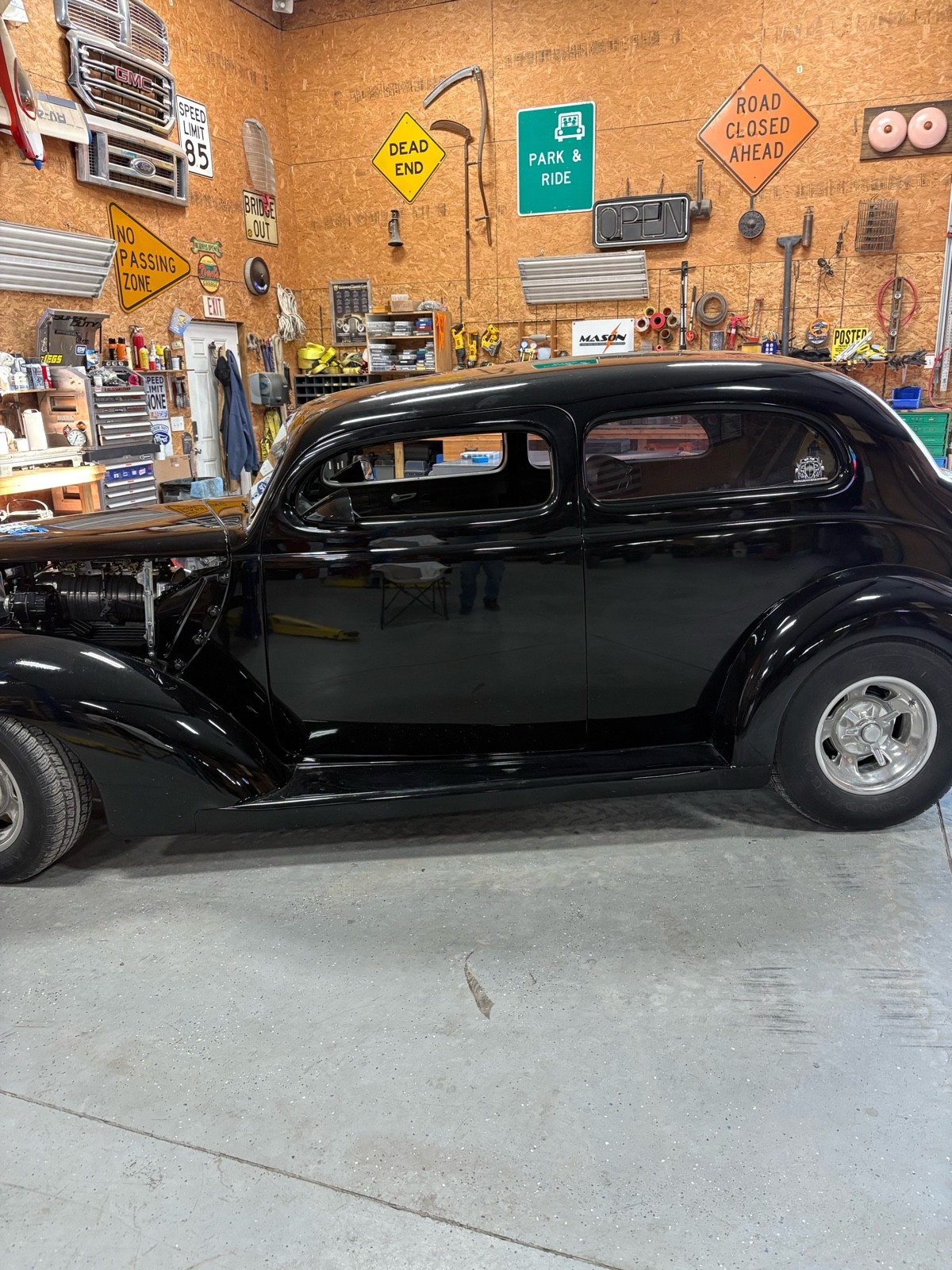 Ford-V8-1937