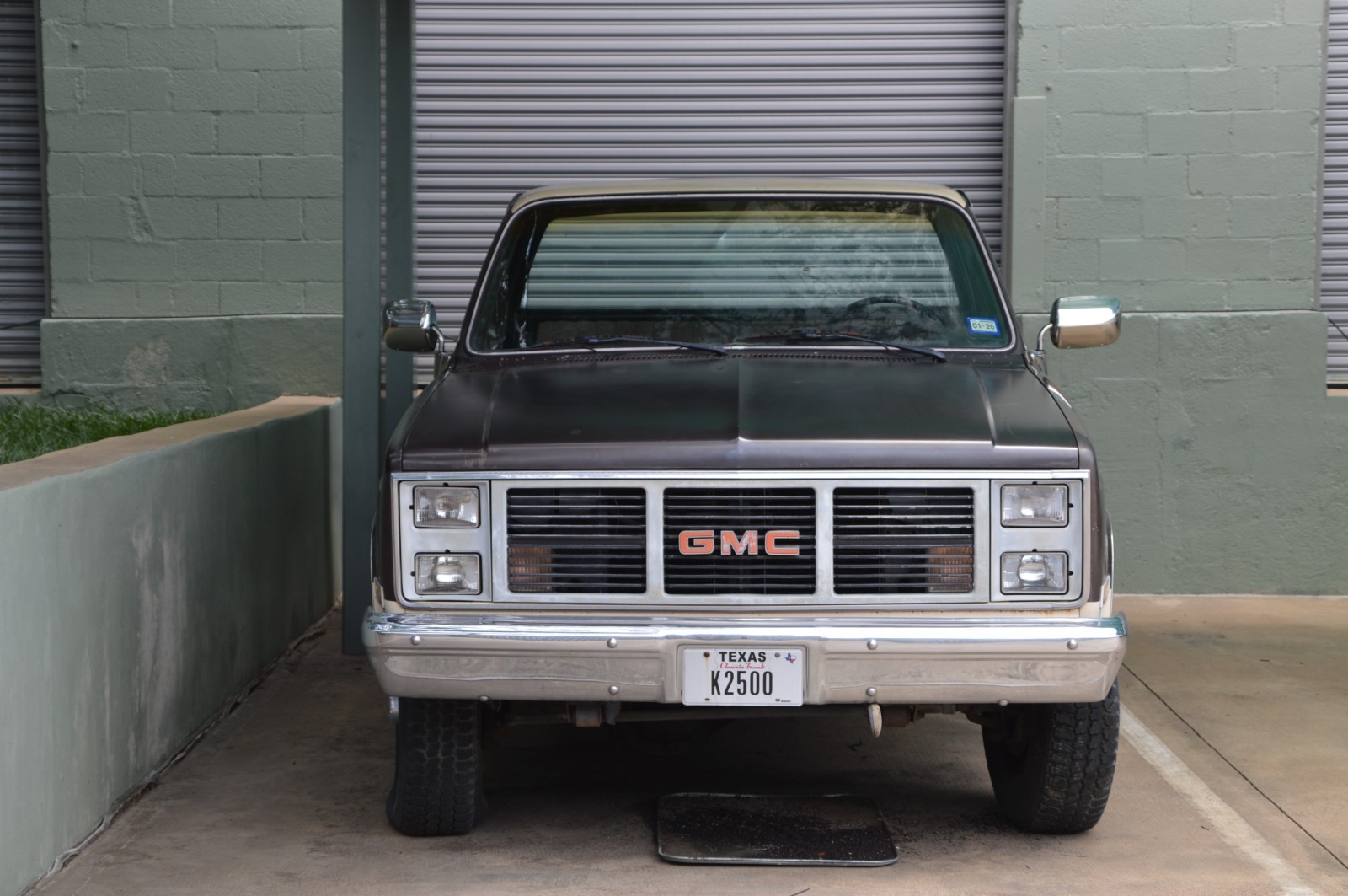 GMC-34-Ton-Pickup-1985-Standard-Cab-Pickup-MANOGANY