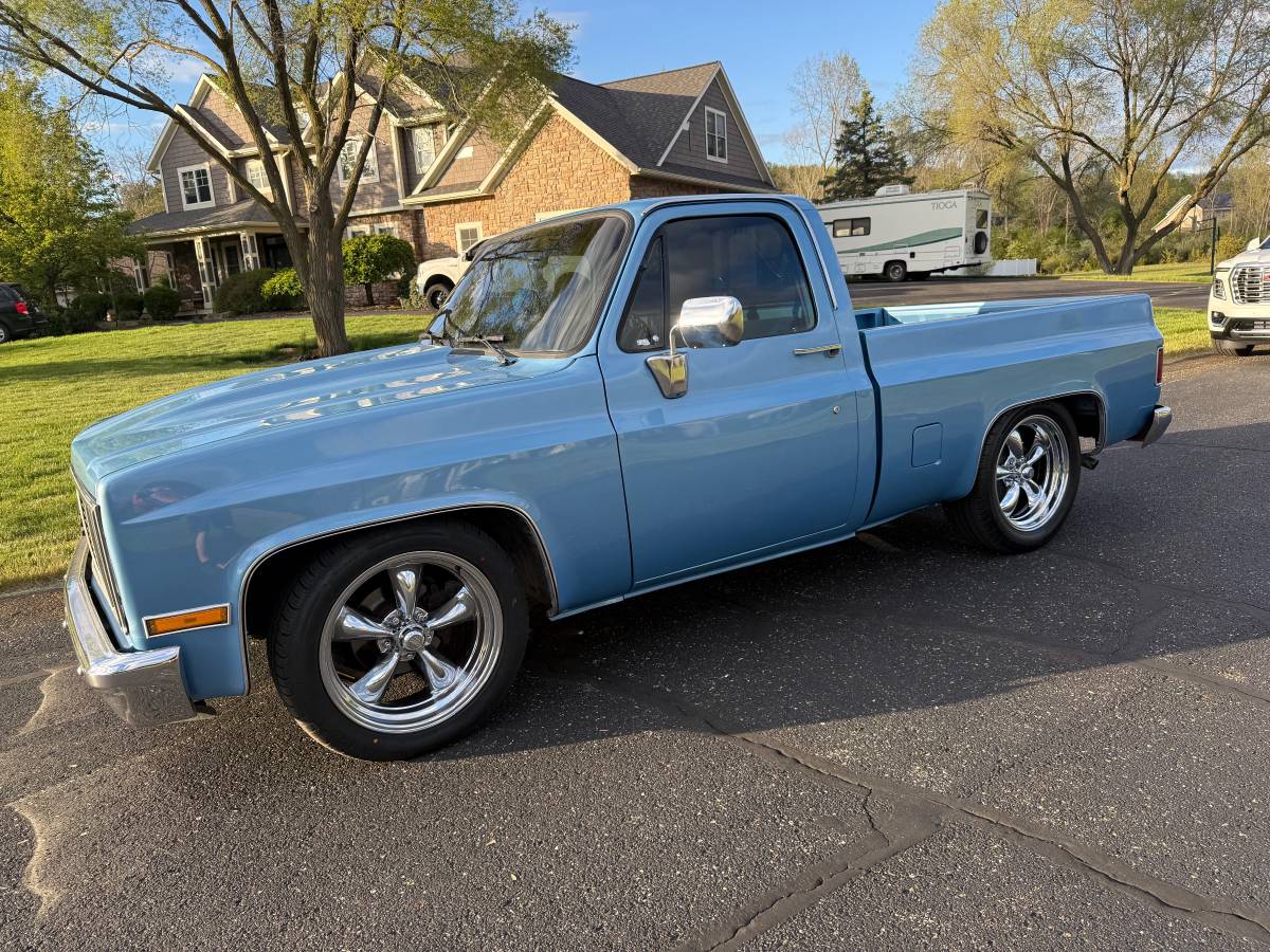 Gmc-C10-high-sierra-1987