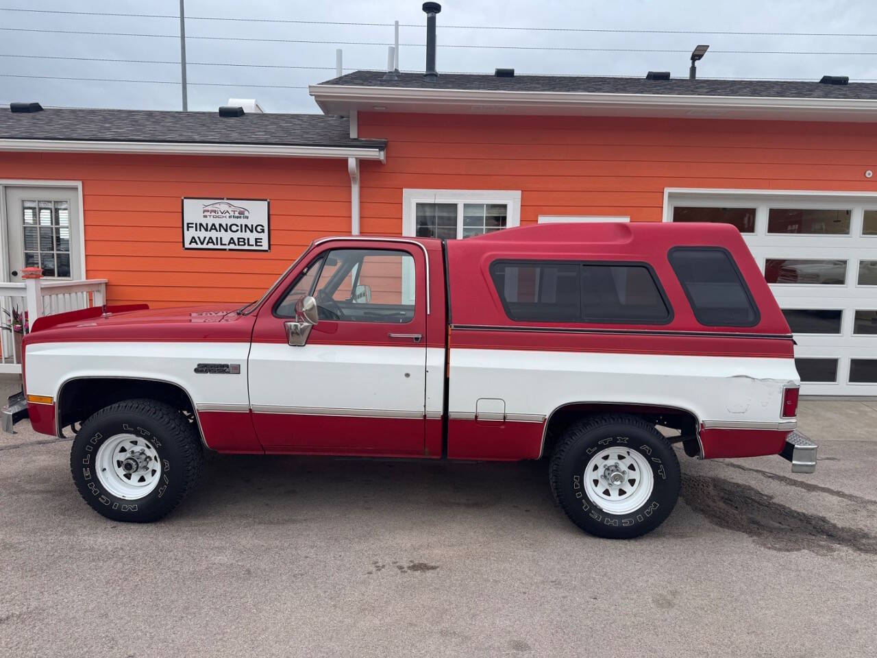 Gmc-Ck-1500-series-1986-Red-Red