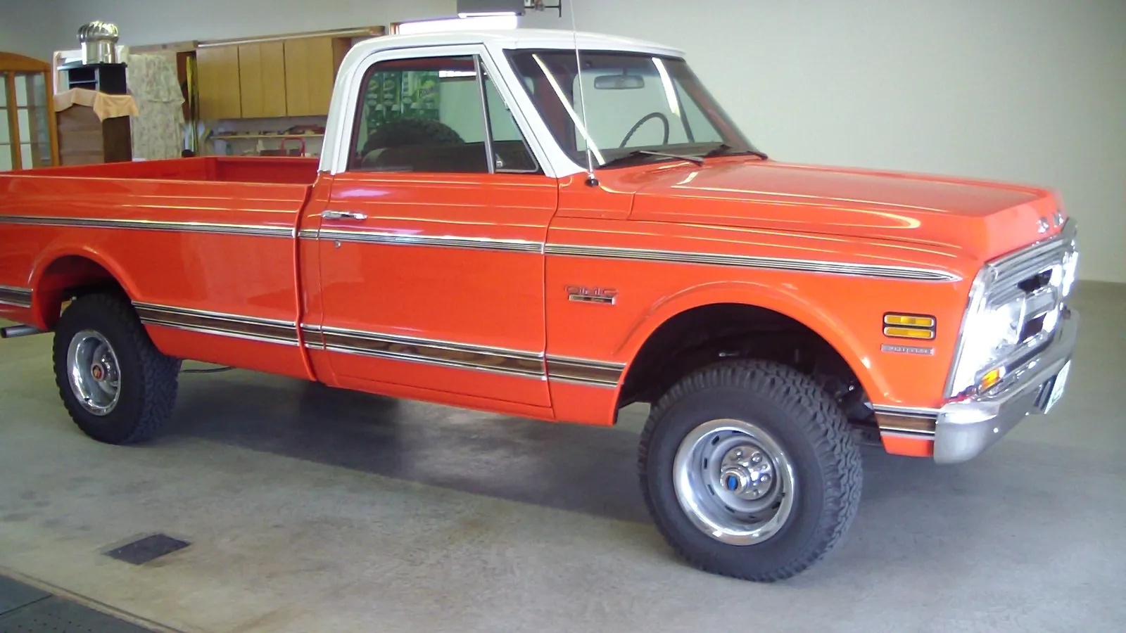 Gmc-Sierra-1500-1971-Orange-Brown