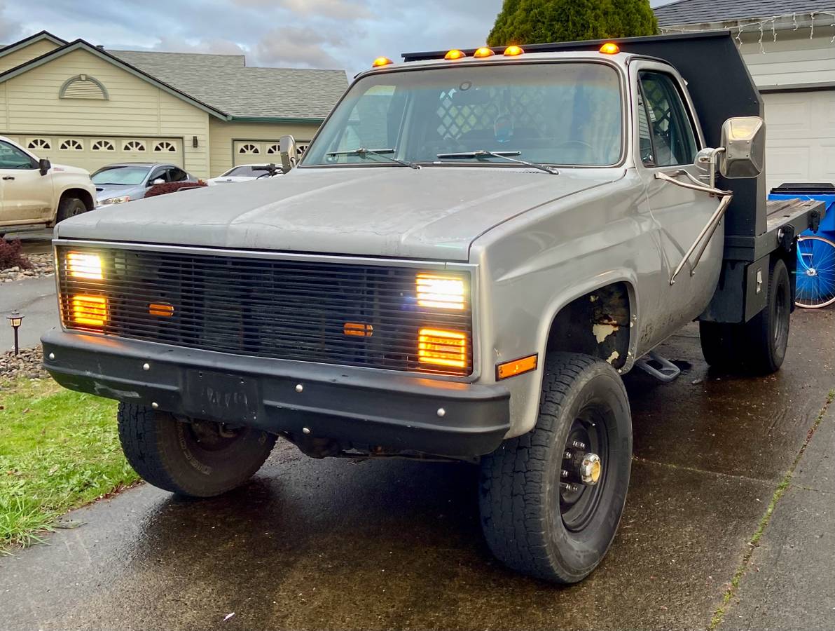 Gmc-Sierra-3500-1981-grey