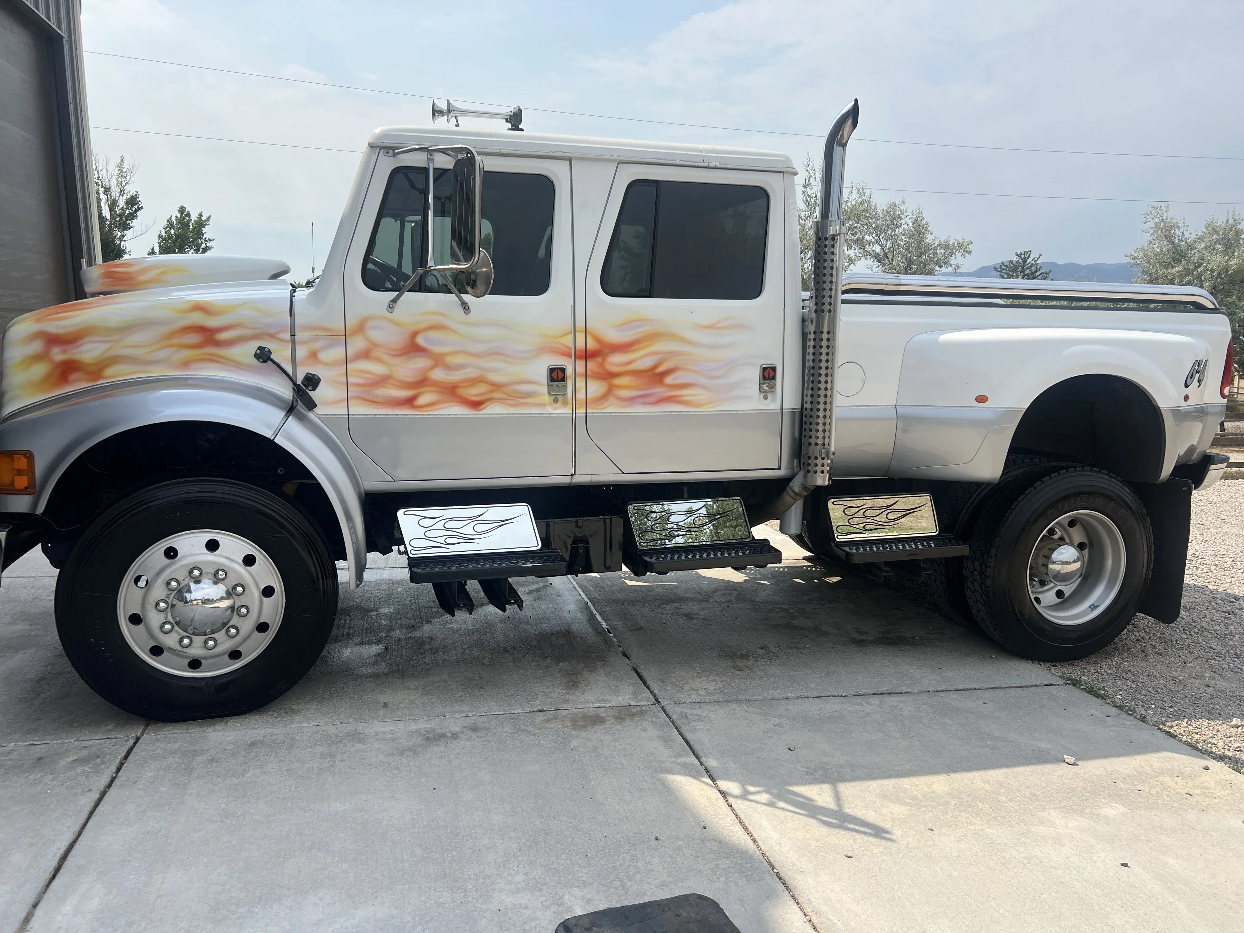 International-ihc-Harvester-custom-1980-Gray-Gray