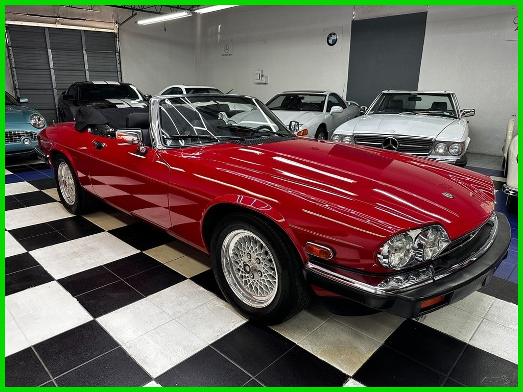 Jaguar-XJ-1989-Convertible-Black
