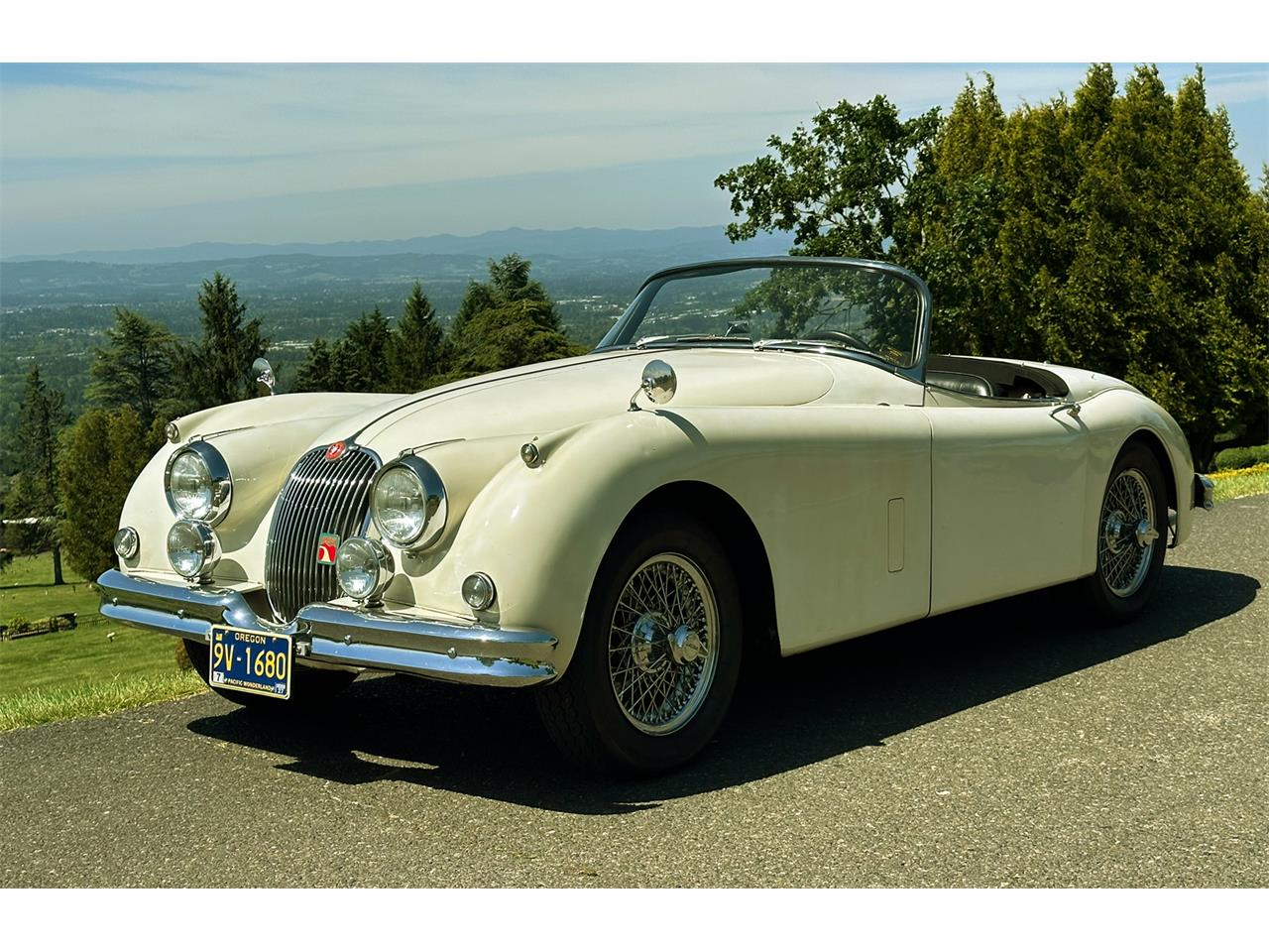 Jaguar-Xk150-1959-White-Black