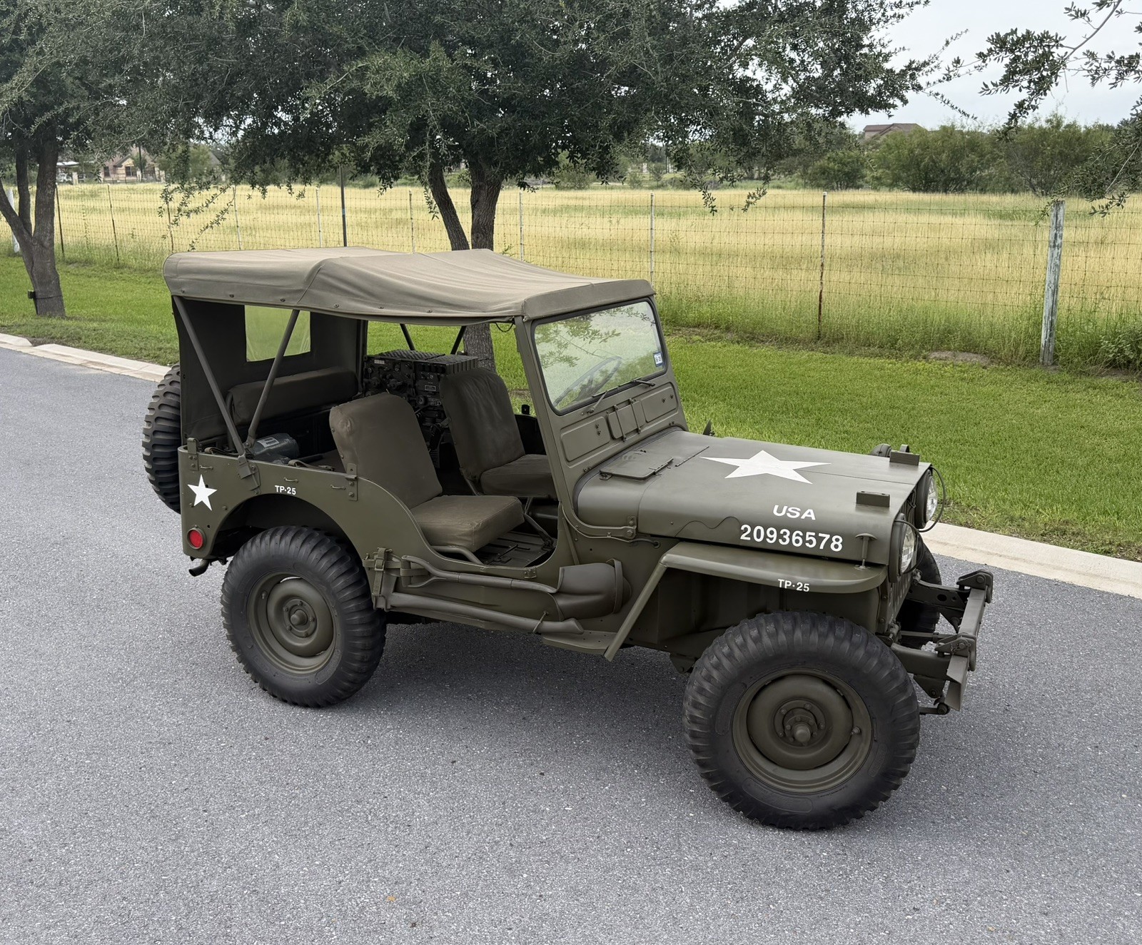 Jeep-14ton-1952-SUV-Green