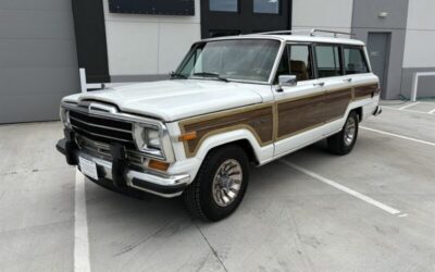 Jeep Grand Wagoneer 1988