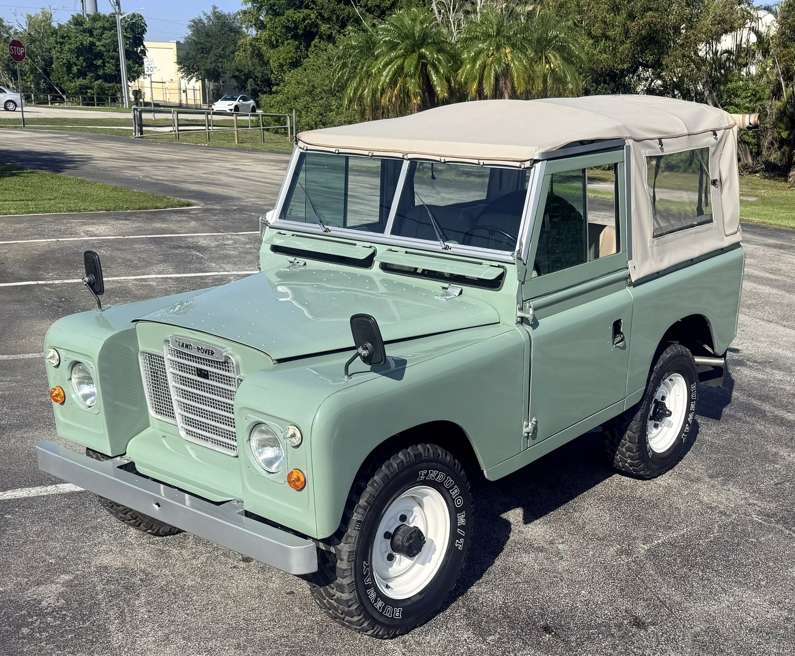 Land Rover santana IIA 1968