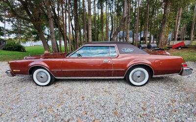 Lincoln Mark IV 1975