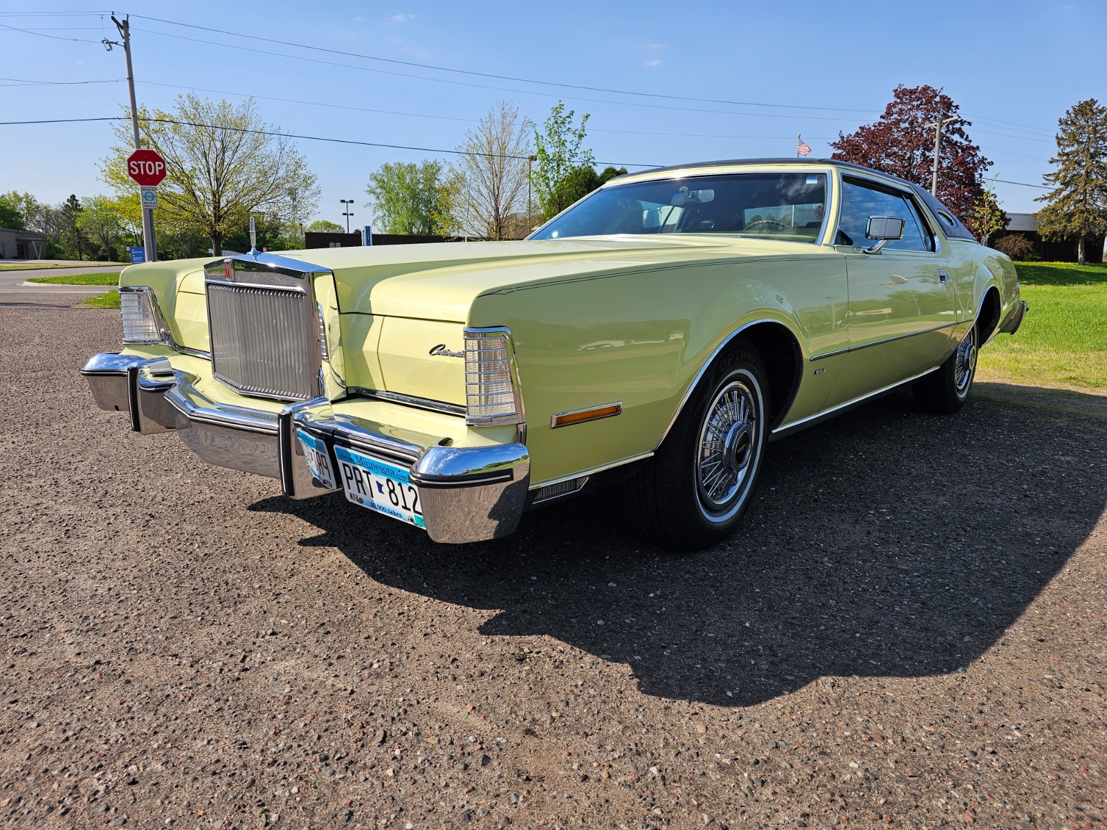 Lincoln-Mark-IV-1975-Coupe-Green
