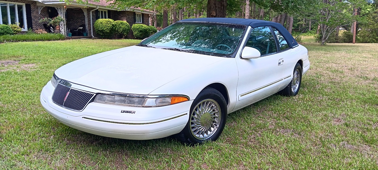 Lincoln-Mark-Series-1993-Coupe-Blue