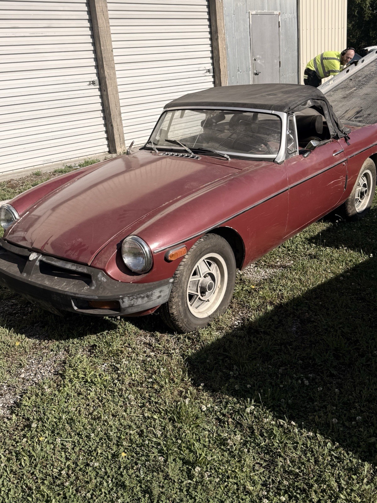 MG-MGB-1975-Convertible-Black