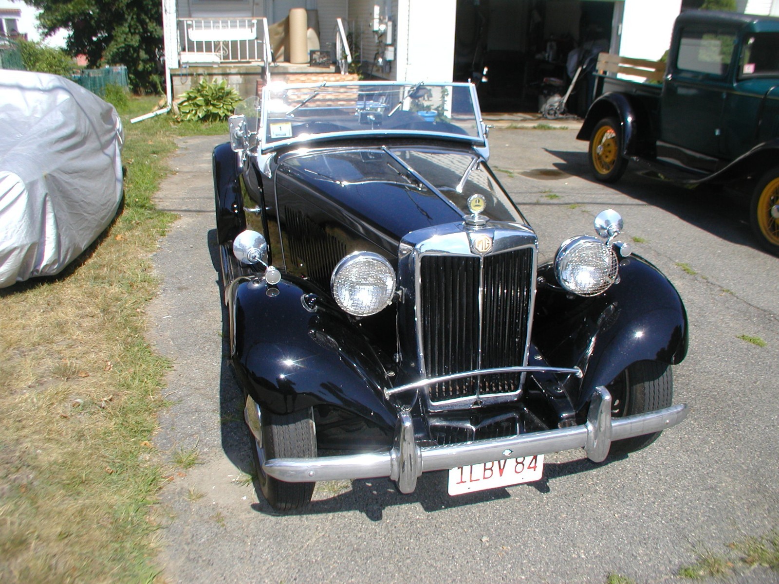 MG-mgtd-1950-Convertible-Black