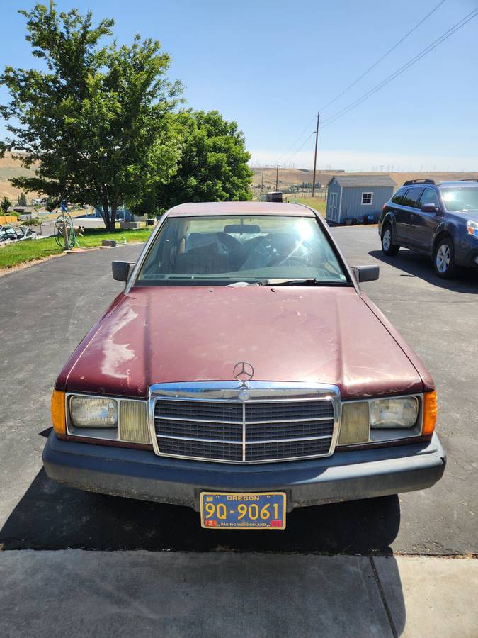 Mercedes-benz-190d-diesel-1986-red