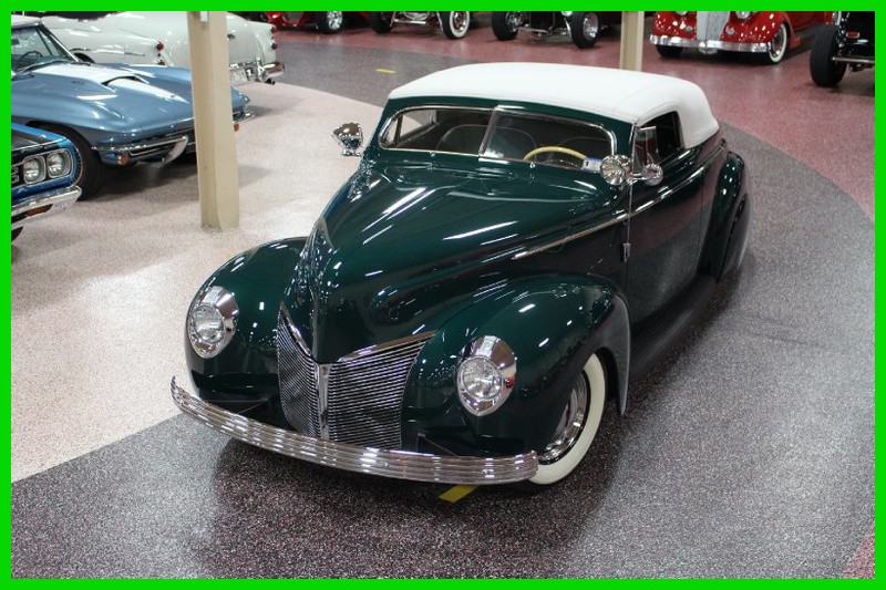 Mercury-CONVERTIBLE-1940-Convertible-Green