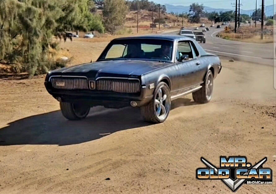 Mercury-Cougar-xr7-1968-Black-Turquoise