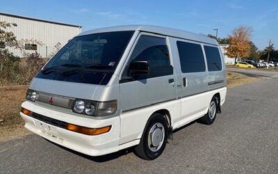Mitsubishi Van 1995