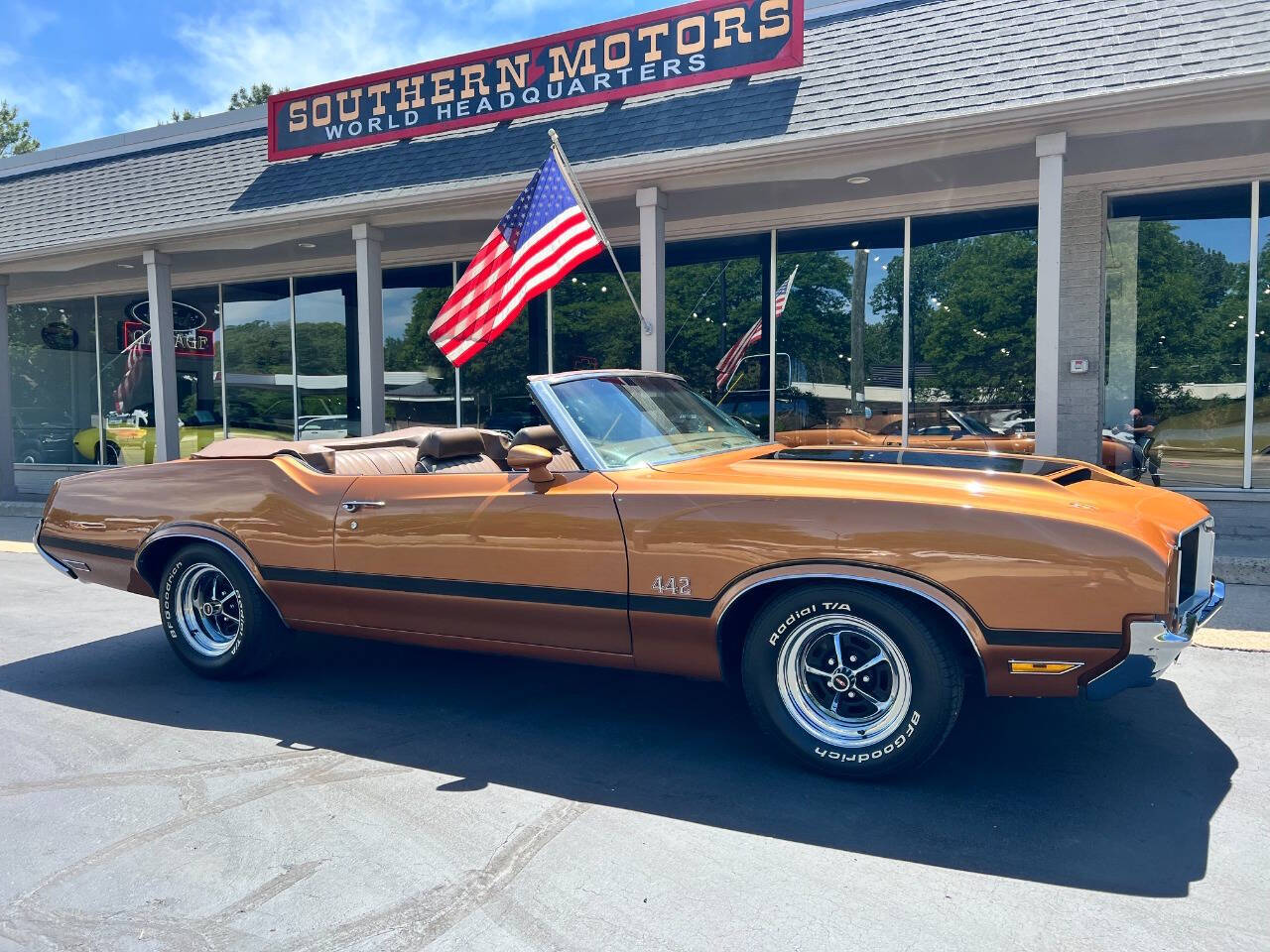 Oldsmobile-442-1972-Saddle-Bronze-Tan